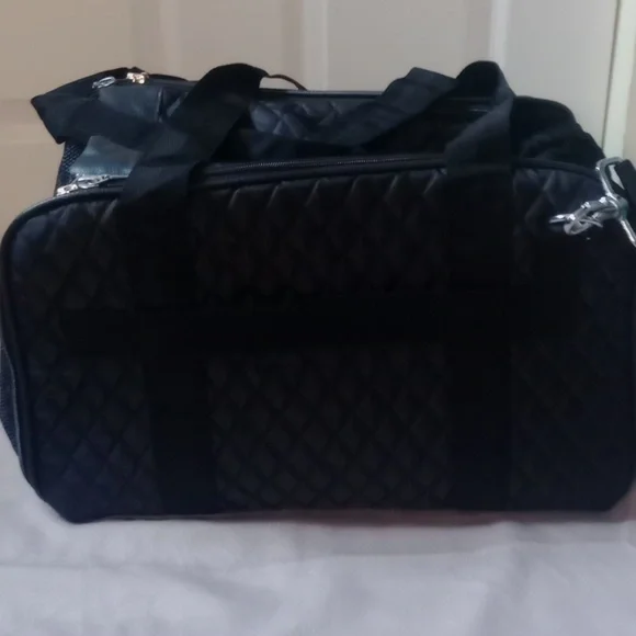 Cloak & Dawggie Medium Diamond Quilt Dog Carrier Purse Black